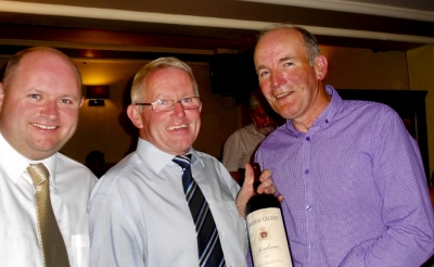 Bernard Tully
Captain Jonathan Smith and sponsor Gay Smith presenting the prize for best back nine to Bernard Tully.
