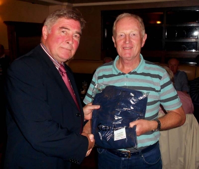 President Jim Murray presents his prize for 2nd in Class 1 to Don Spollen
