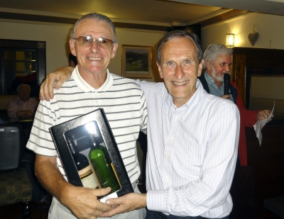 Leo Lennon Maher - 3rd in Division 1
Next year's Captain Leo receiving his prize from John Fitzgerald on behalf of our sponsors, the Castleknock Tennis Players.
