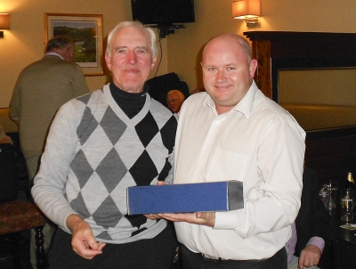 Norbert Kellett
Captain Jonathan Smith presenting the prize for 3rd in category 3 to Norbert Kellett
